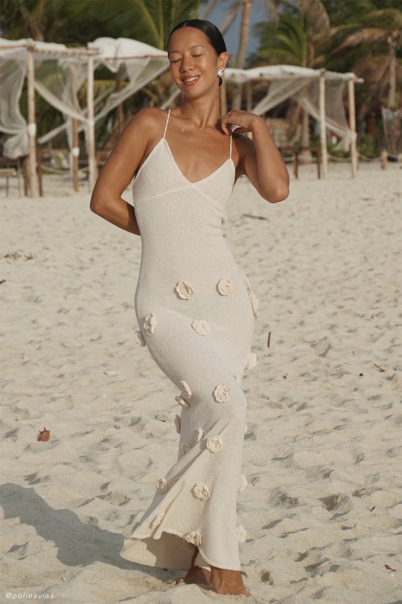 Vestido largo de punto floral con cuello en V de Edwina