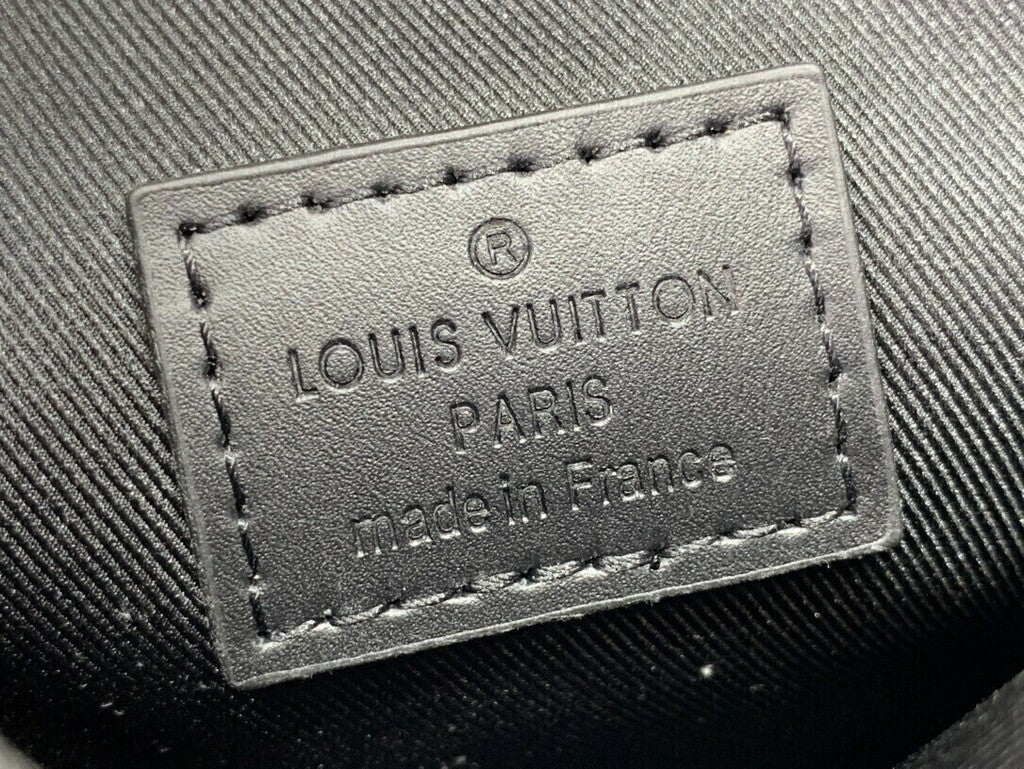 Cartera Vertical Portátil LV