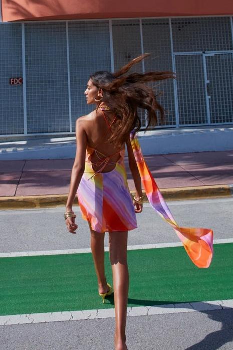 Elena Minikleid mit One-Shoulder-Schnürung