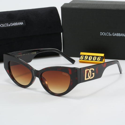 Lunettes de soleil noires