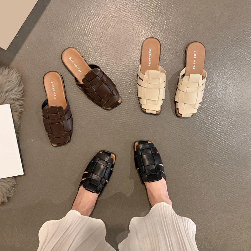 Sandalias y pantuflas Baotou Drag para mujer, de estilo retro, con suela suave y antideslizantes, a la moda.