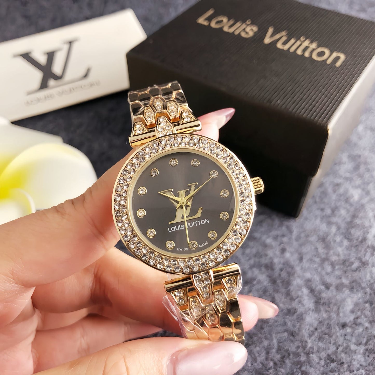 Crystal Pearl Elegance Watch
