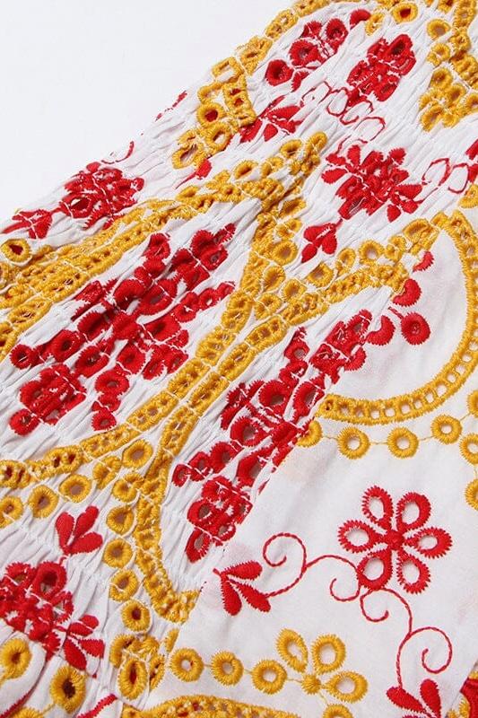 Vestido mini con hombros descubiertos, bordado y estampado Fiona