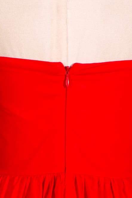 Vestido largo sin tirantes con flores de Frederica