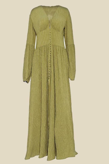 Vestido largo de lechera plisado con cuello en V de Giselle