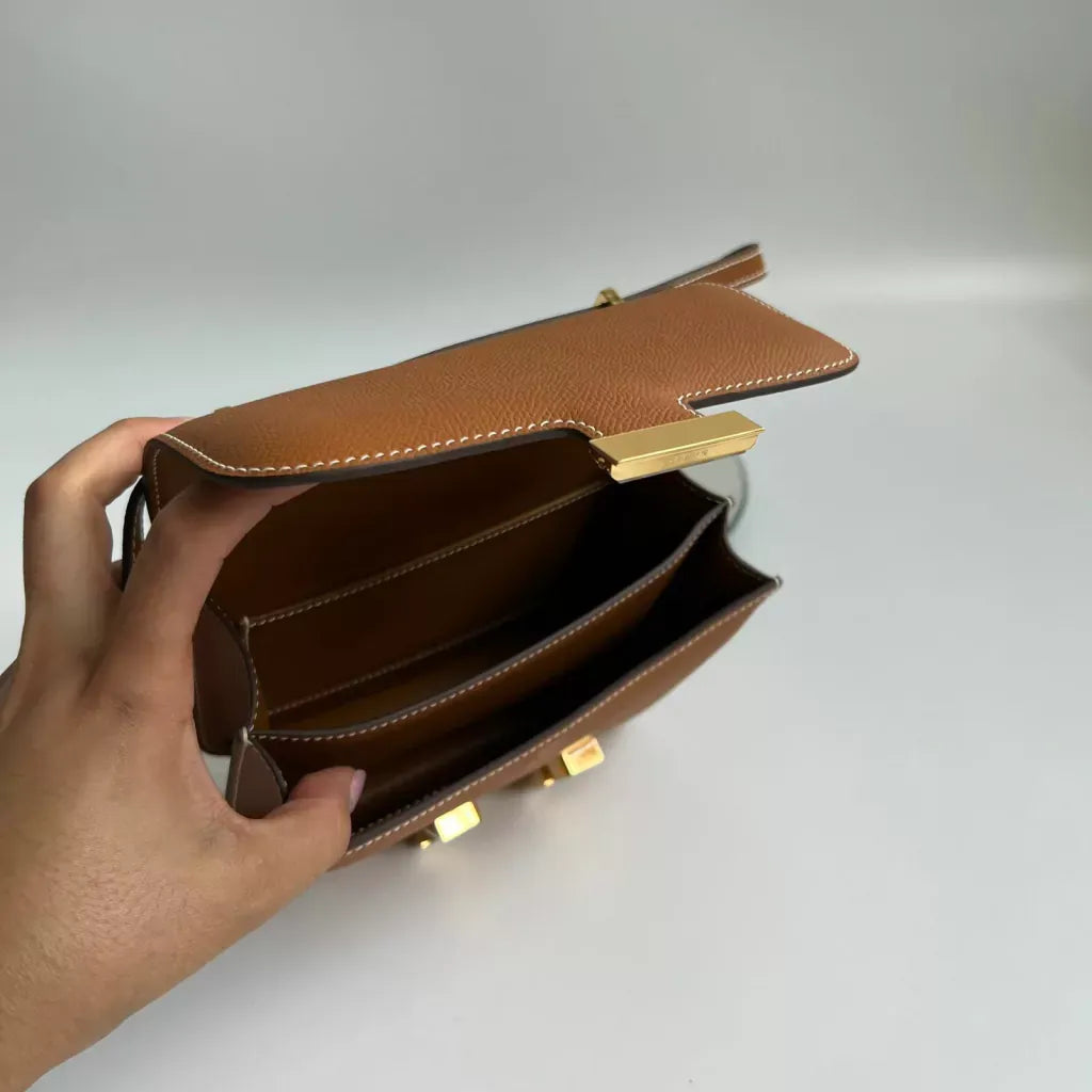 HMÈ Constance 18 Handtasche aus Epsom-Kalbsleder