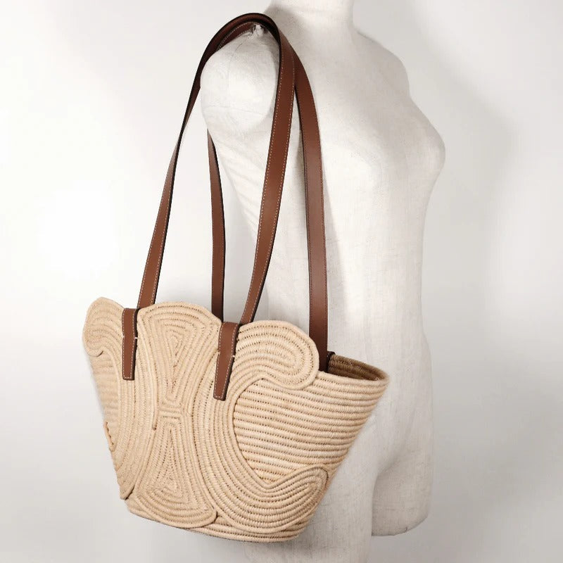 CL Borsa a mano Classic Small Panier in rafia e pelle di vitello