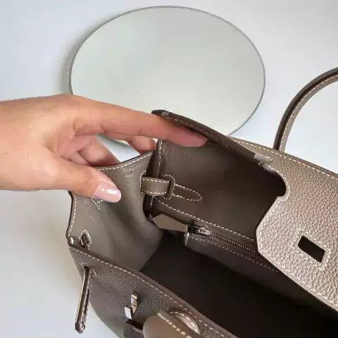 HMÈ Birkin 25 HSS-taske i Chalk / Dove Grey Togo-læder