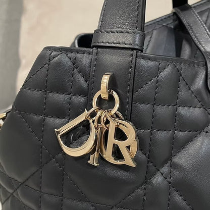 DR mittelgroße Handtasche