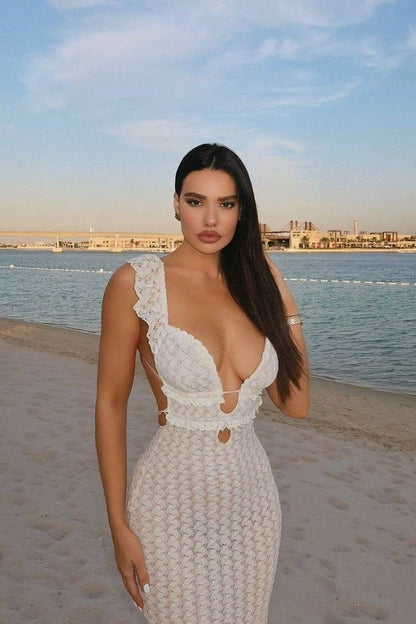 Muriel – Maxikleid aus Strick mit Rüschen und Cut-outs