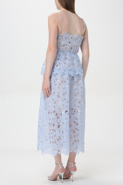 Ophelia – Gestuftes Camisole-Midikleid mit Spitze