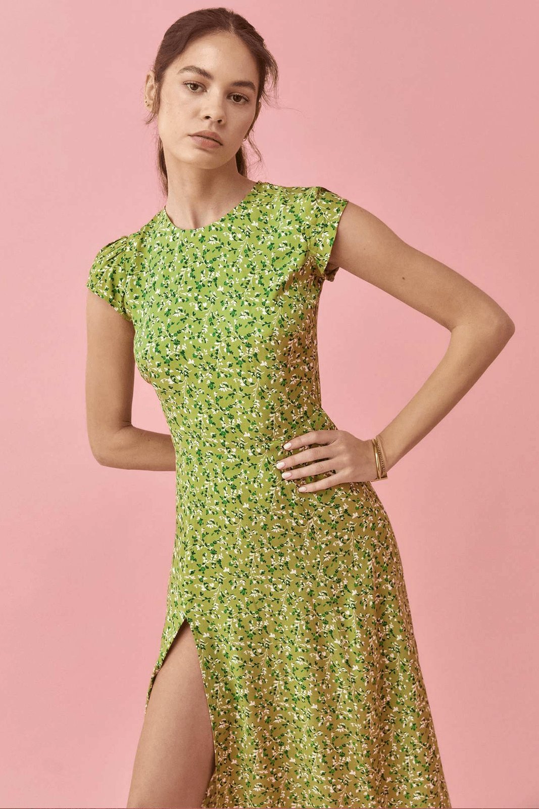 Rachel – Bedrucktes Midi-Sommerkleid mit Rundhalsausschnitt und Schlitz