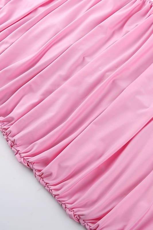 Vestido midi sin tirantes con flores de Tina